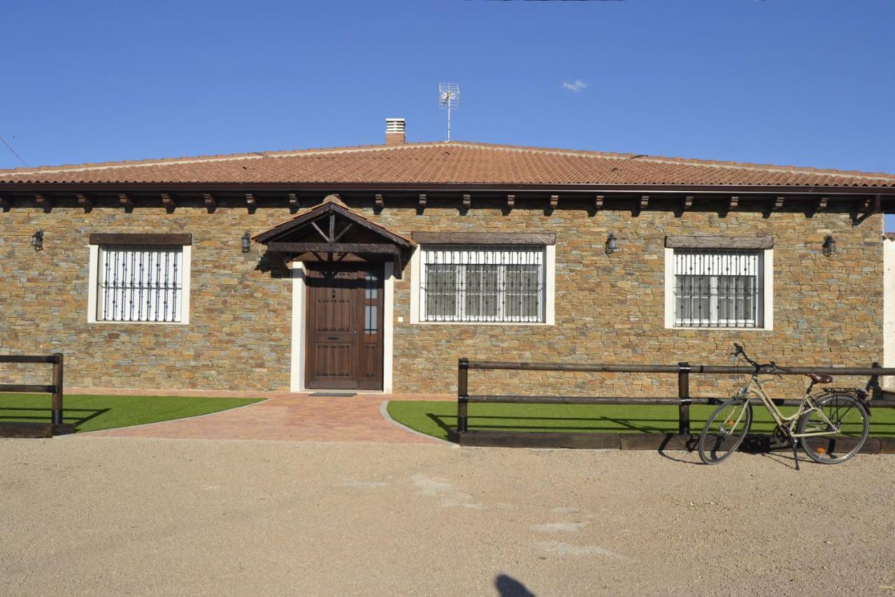 El Capricho De Los Carrascos Juarros de Voltoya Luaran gambar
