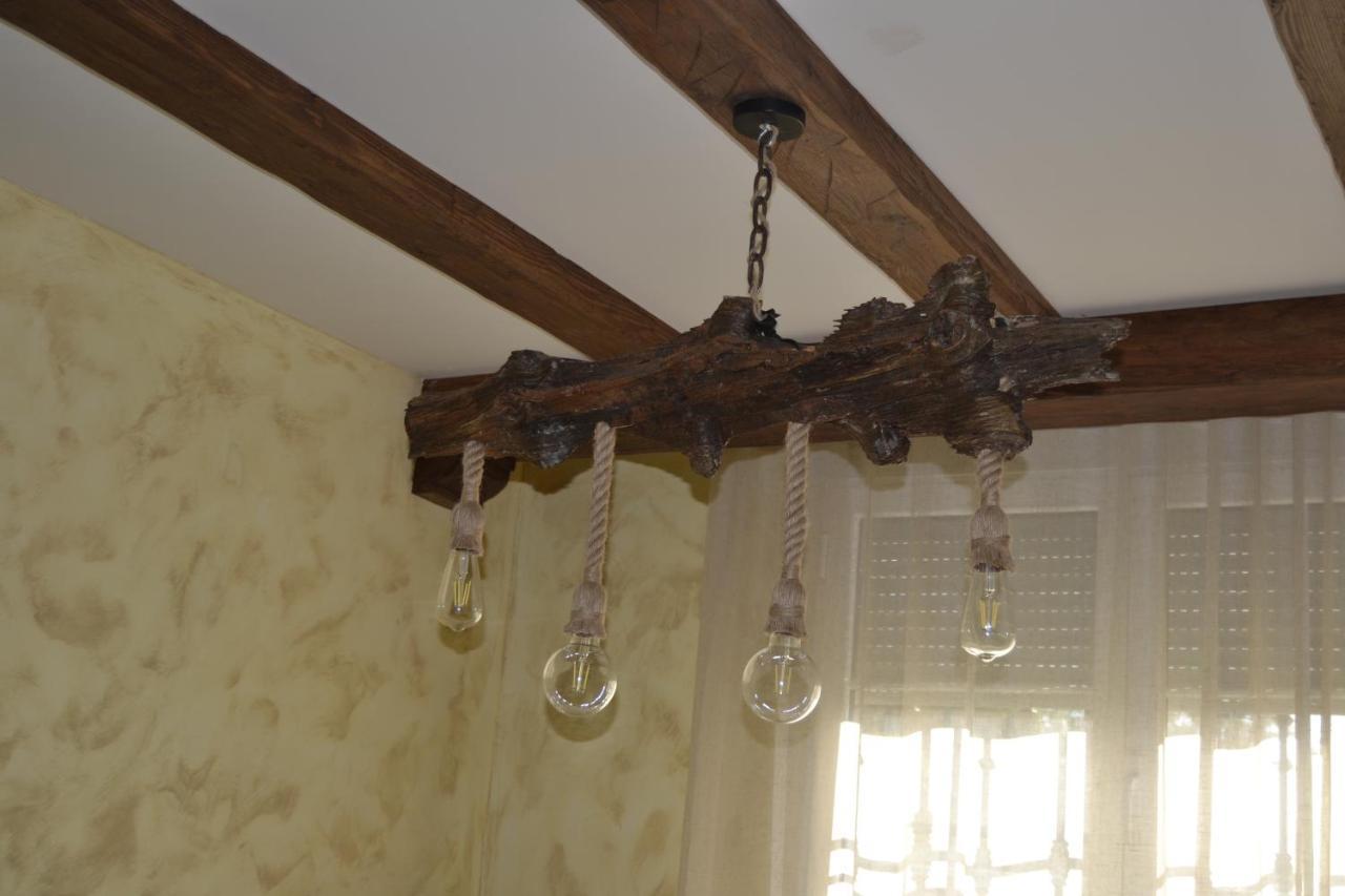 El Capricho De Los Carrascos Juarros de Voltoya Luaran gambar