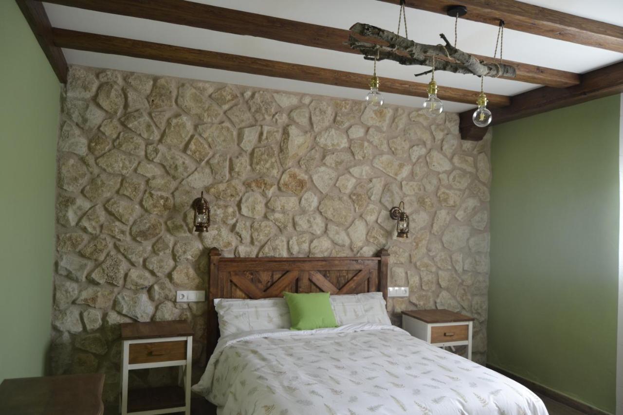 El Capricho De Los Carrascos Juarros de Voltoya Luaran gambar