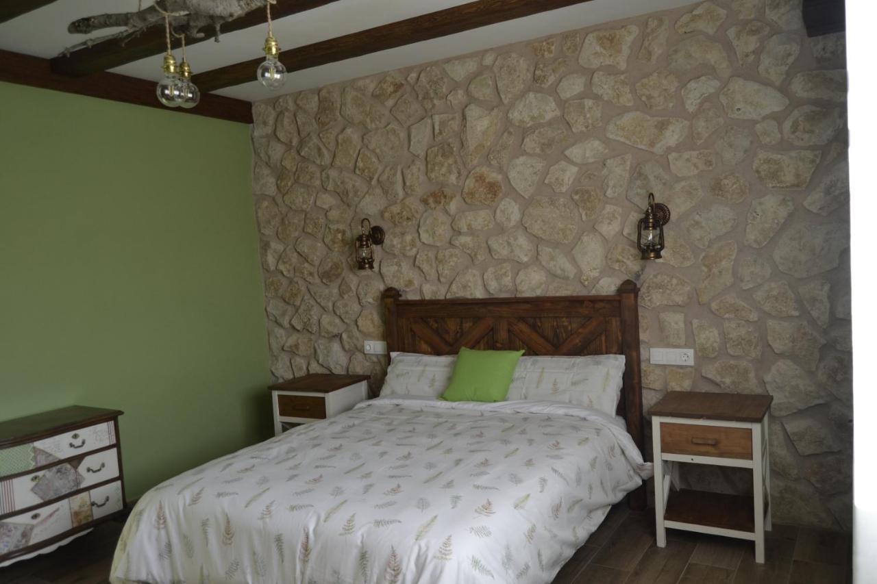 El Capricho De Los Carrascos Juarros de Voltoya Luaran gambar